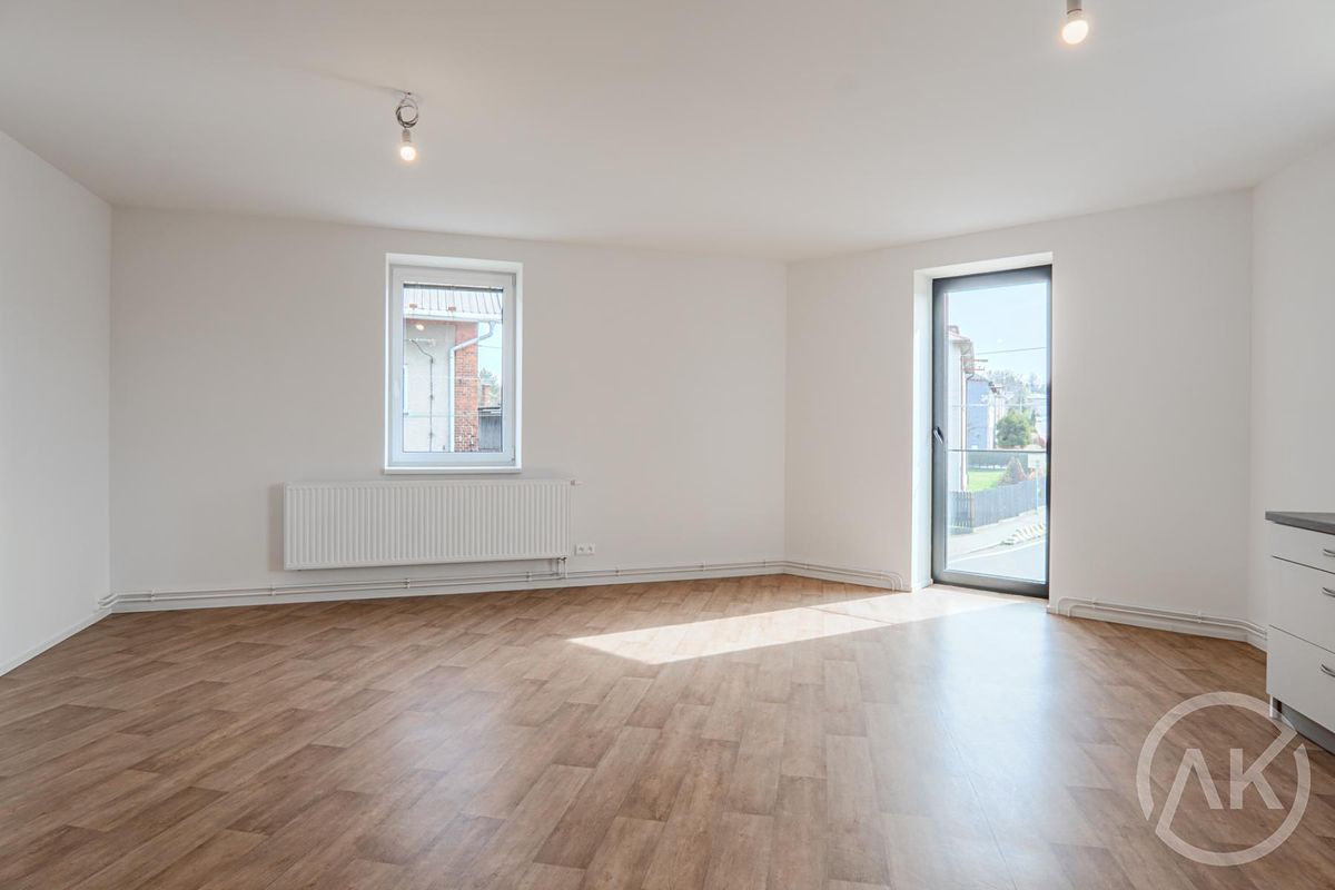 Pronájem bytu 3+kk 84 m² – fotografie 4