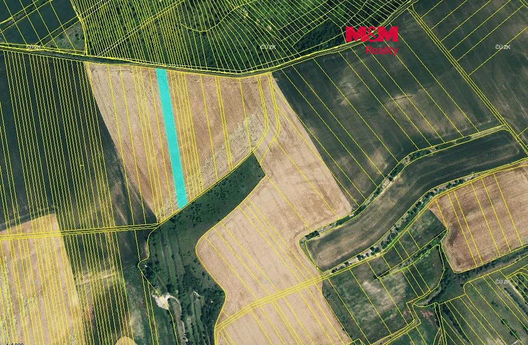 Prodej pole 2319 m²