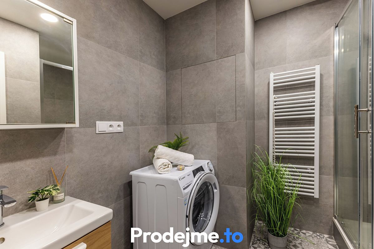 Pronájem bytu 4+kk 73 m² – fotografie 4