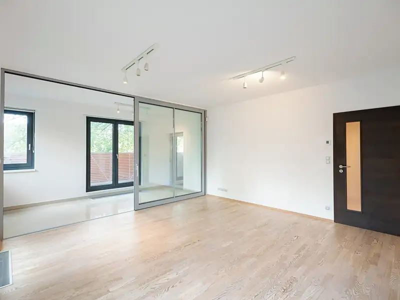Pronájem bytu 2+kk 66 m², Praha – náhled fotky 2