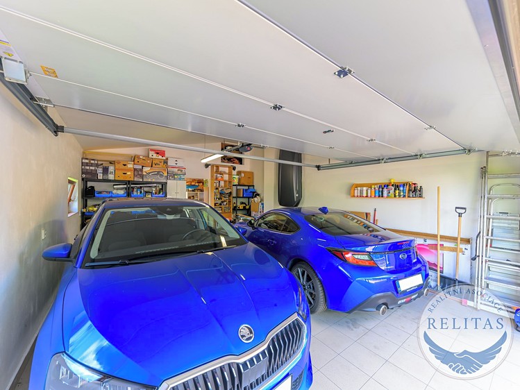 Prodej domu, 229 m² (27 z 32)