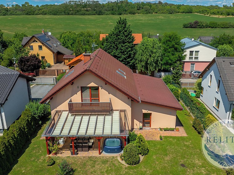Prodej domu, 229 m² (29 z 32)