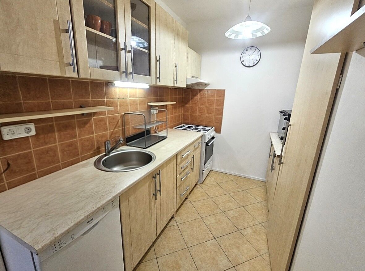 Pronájem bytu 3+kk 68 m² – fotografie 4
