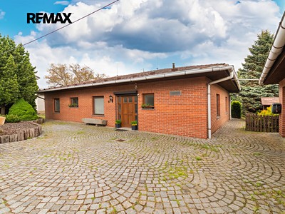Prodej domu, 264 m² (2 z 49)