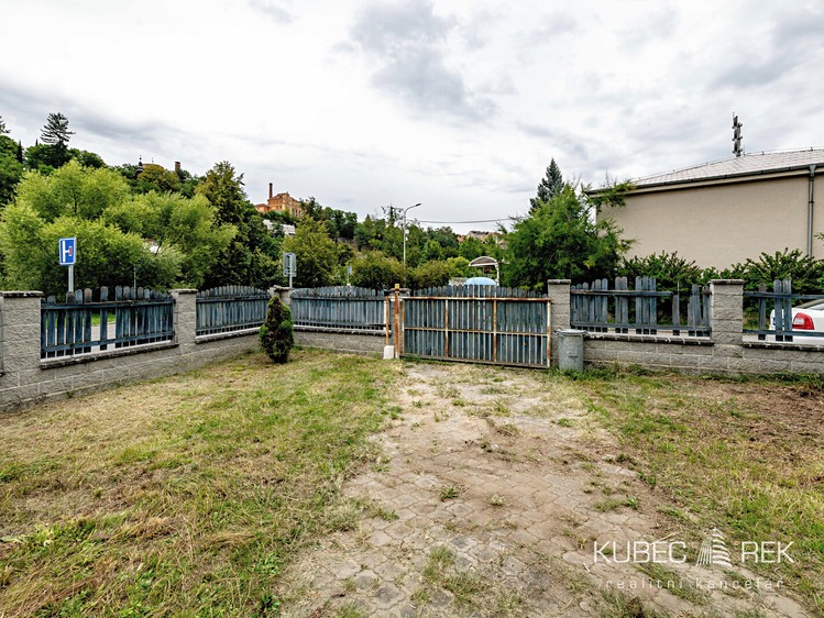 Комерційне приміщення на продаж, 237 м² (24 з 25)