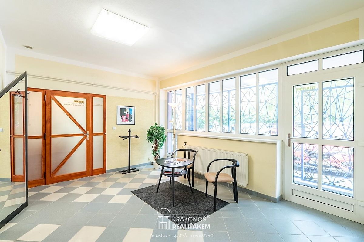 Pronájem ordinace 96 m² – fotografie 3