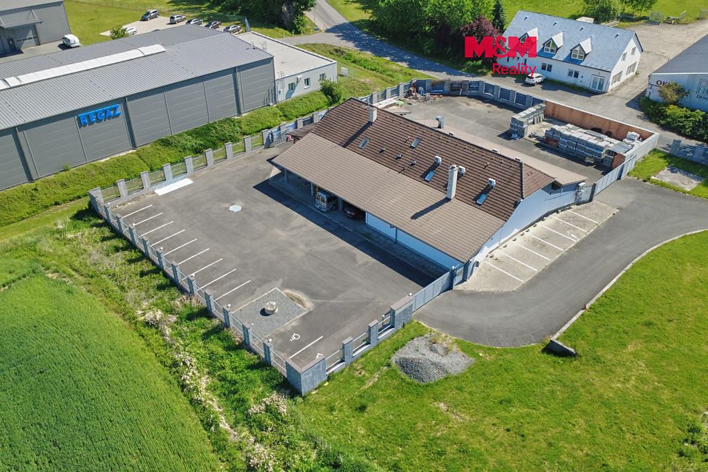 Pronájem obchodního prostoru 365 m²