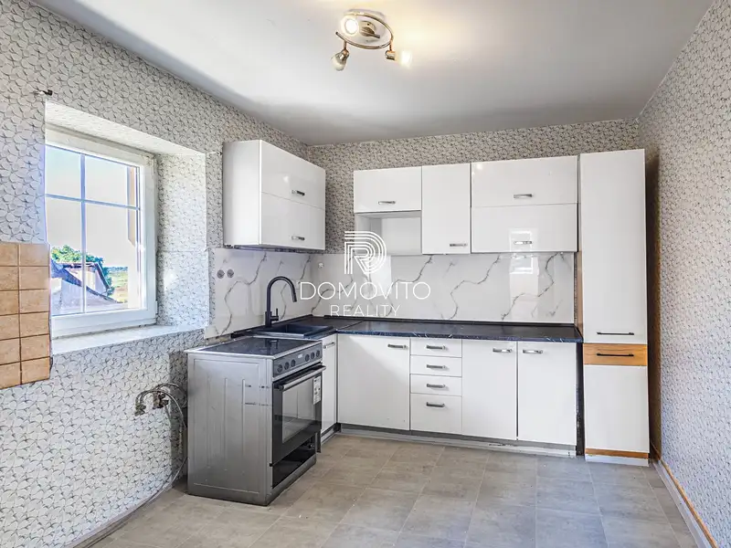 Prodej rodinného domu 97 m², pozemek 240 m², Dolní Bousov – náhled fotky 2