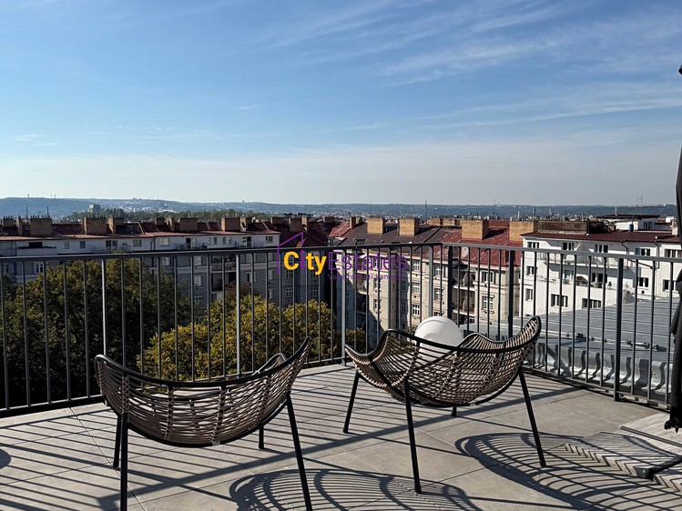 Квартира 2+1 на продаж, 110 м² (28 з 28)