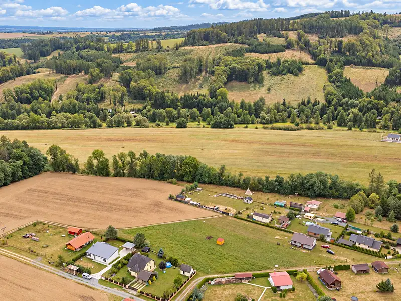 Prodej stavebního pozemku 1868 m², Soběšín – náhled fotky 2