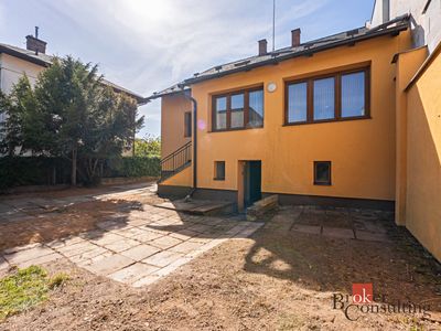 Prodej rodinného domu 300 m², pozemek 628 m²