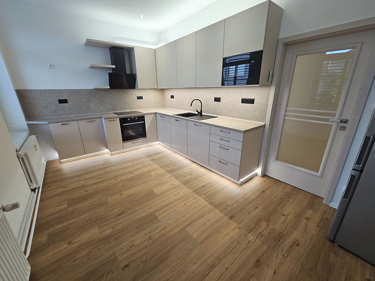 Pronájem bytu 2+1 68 m²