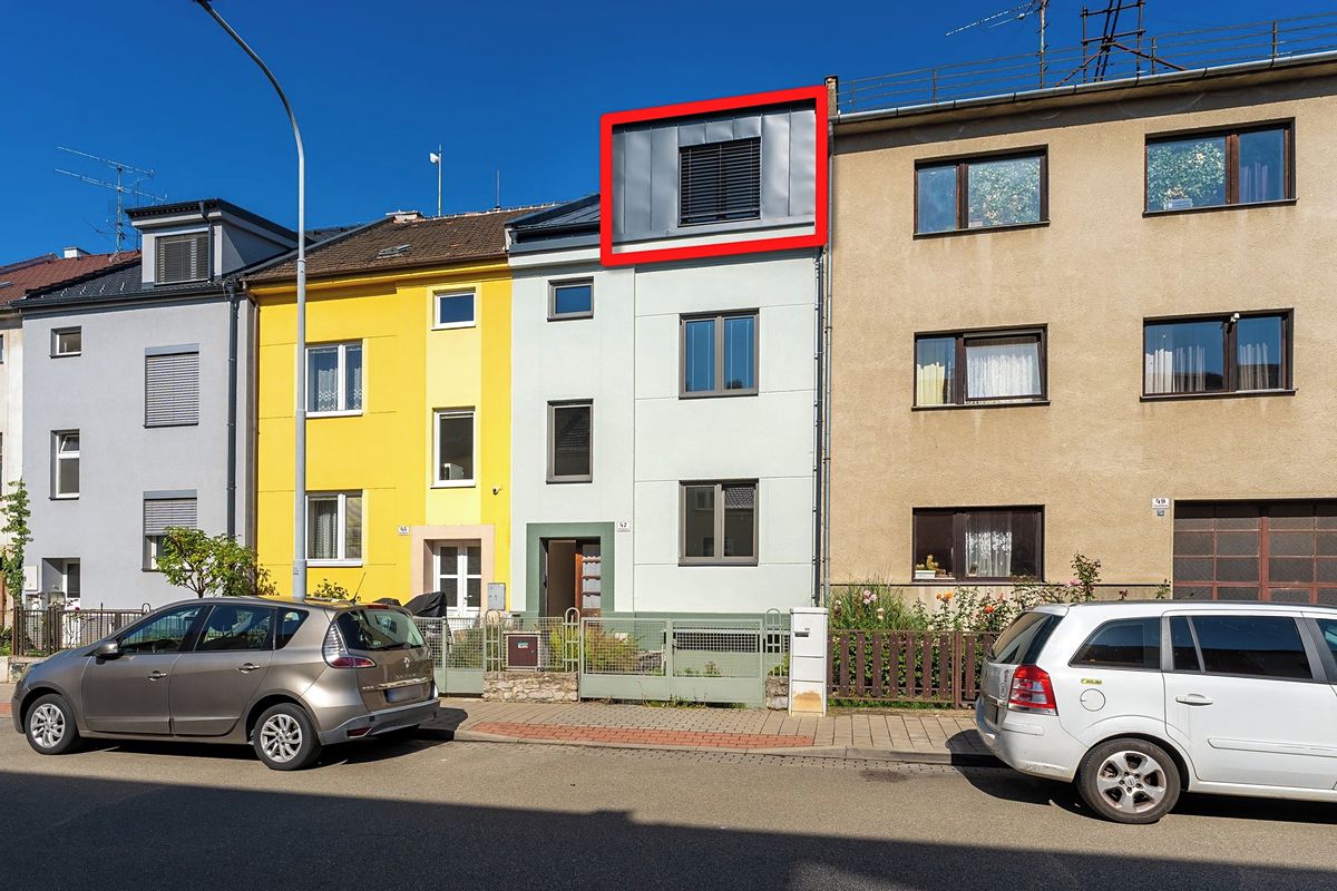 Pronájem bytu 3+kk 70 m²