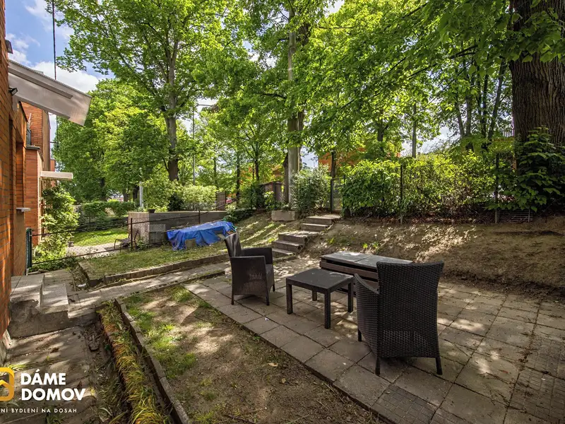 Prodej rodinného domu 100 m², pozemek 73 m², Zlín – náhled fotky 2