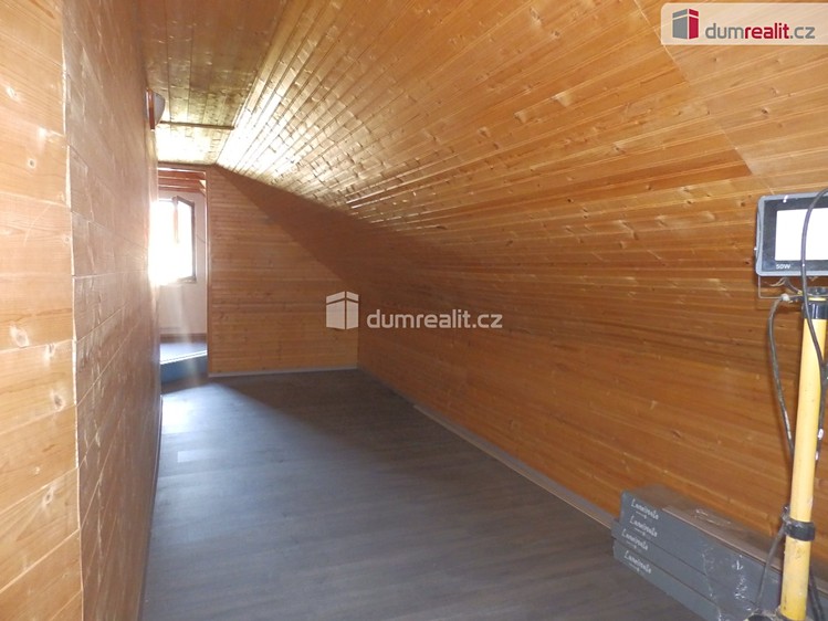 Prodej domu, 180 m² (18 z 27)