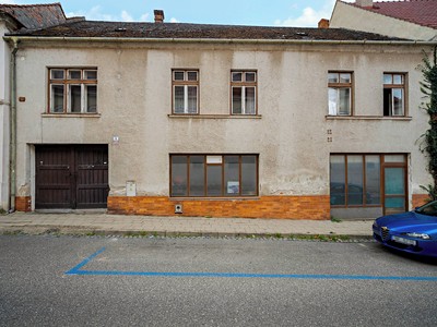 Prodej  rodinného domu 333 m², pozemek 467 m²