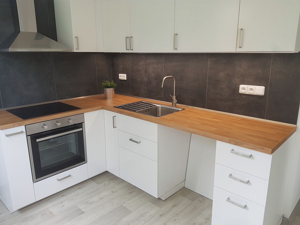 Pronájem bytu 3+1 86 m² – fotografie 3
