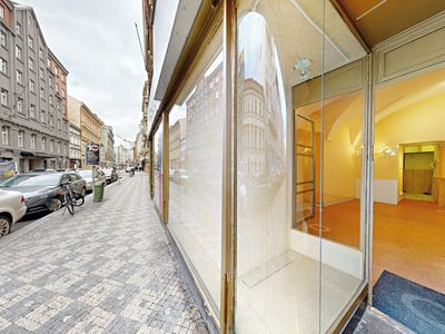 Pronájem obchodního prostoru 40 m²