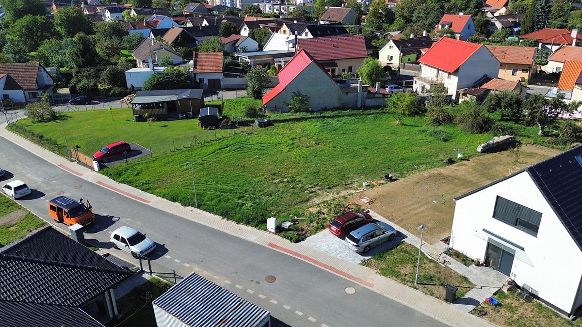 Prodej stavebního pozemku 886 m² – fotografie 5
