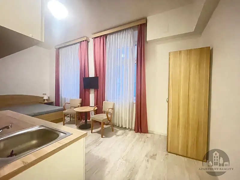 Pronájem bytu 1+kk 26 m², Praha – náhled fotky 3