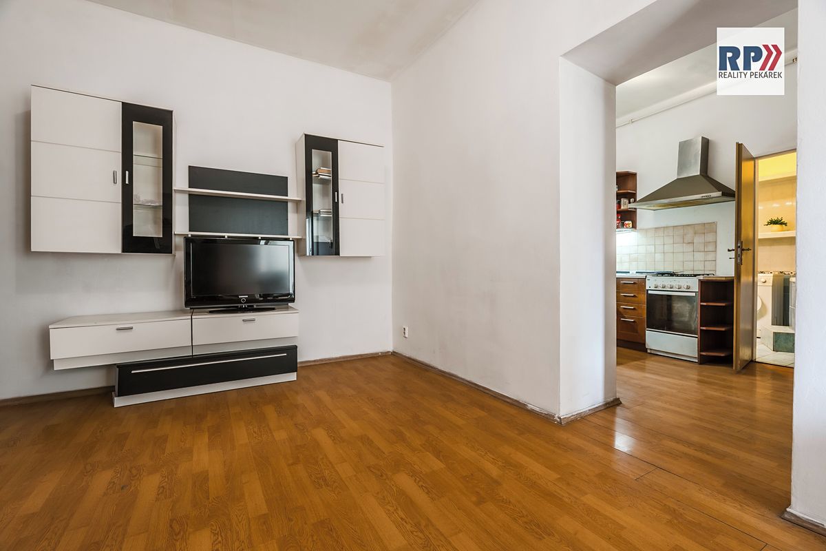Prodej bytu 2+1 60 m², Praha – fotka 1 z 3
