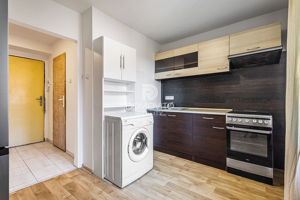 Pronájem bytu 1+1 29 m² – fotografie 4