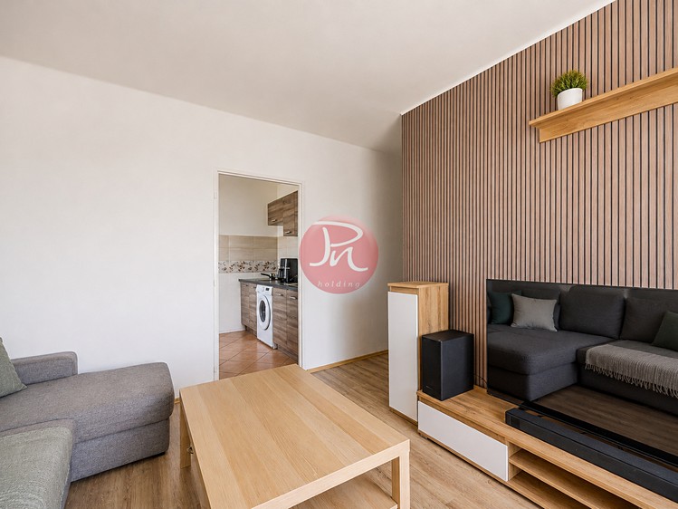 Prodej bytu 2+1, 42 m² (1 z 22)