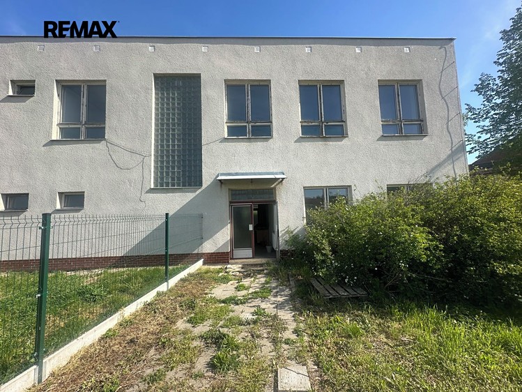 Gewerbefläche zur Miete, 325 m² (2 von 18)