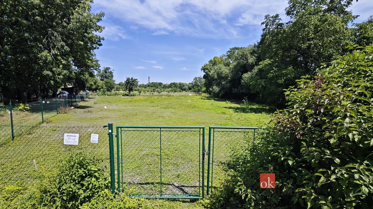 Prodej stavebního pozemku 1848 m² – fotografie 5
