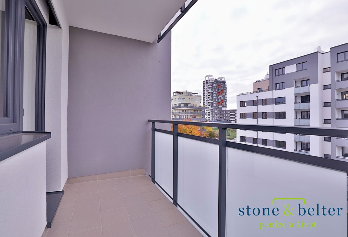 Pronájem bytu 1+kk 31 m² – fotografie 5