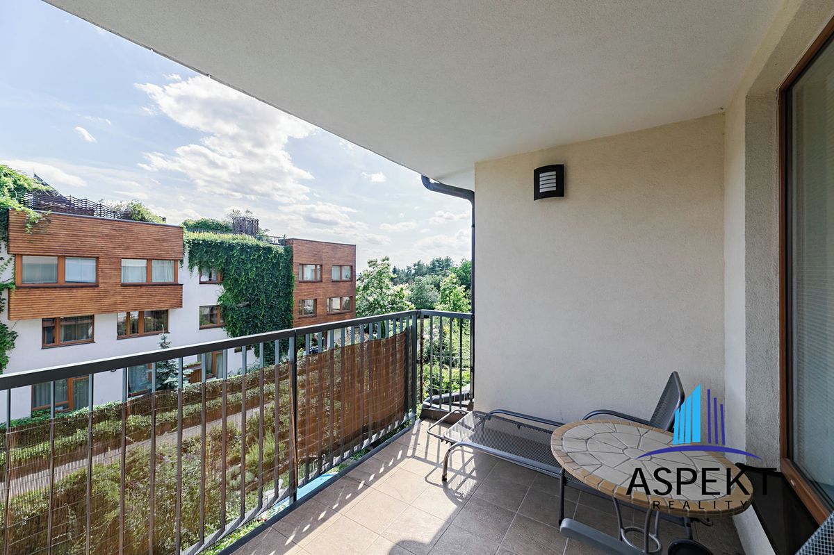 Pronájem bytu 2+kk 65 m² – fotografie 2