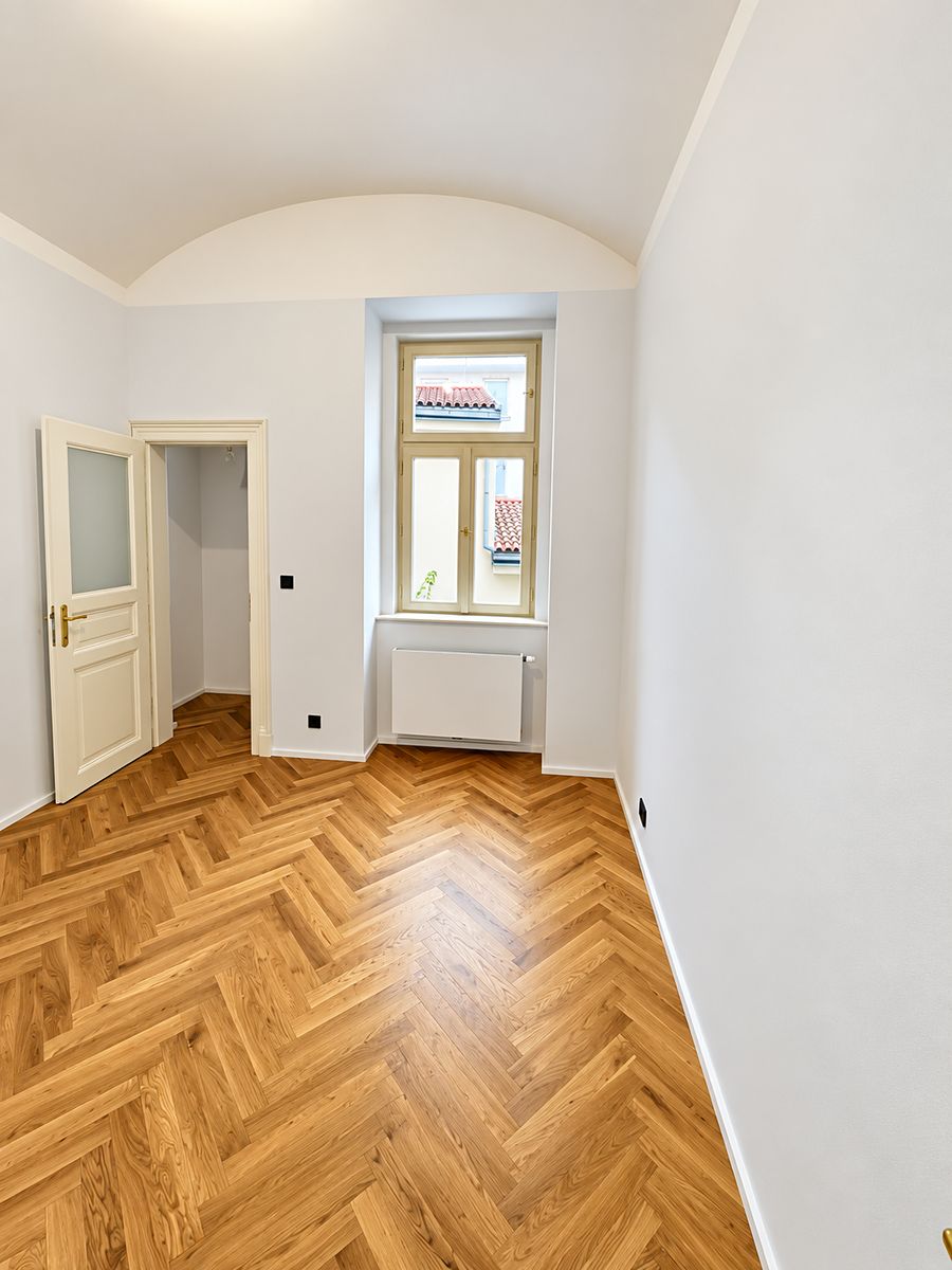 Pronájem bytu 3+kk 72 m² – fotografie 2