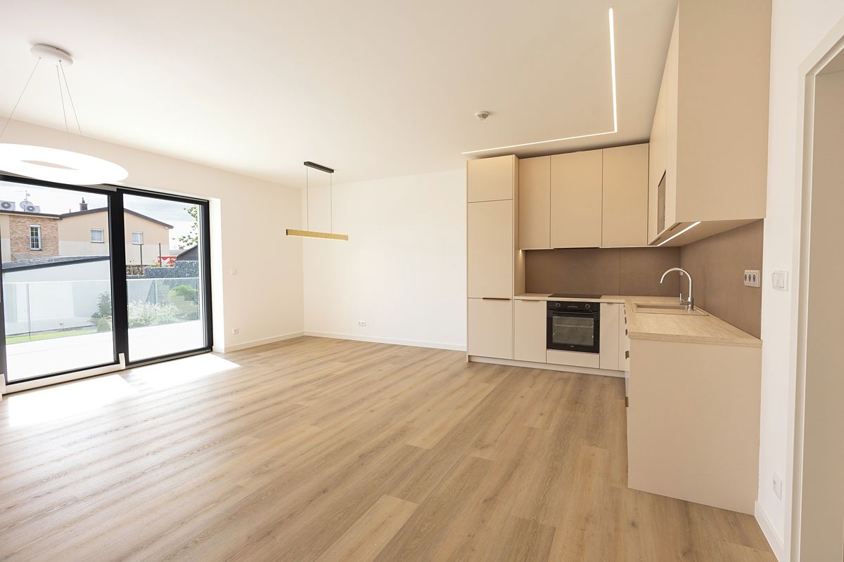 Pronájem bytu 3+kk 83 m²