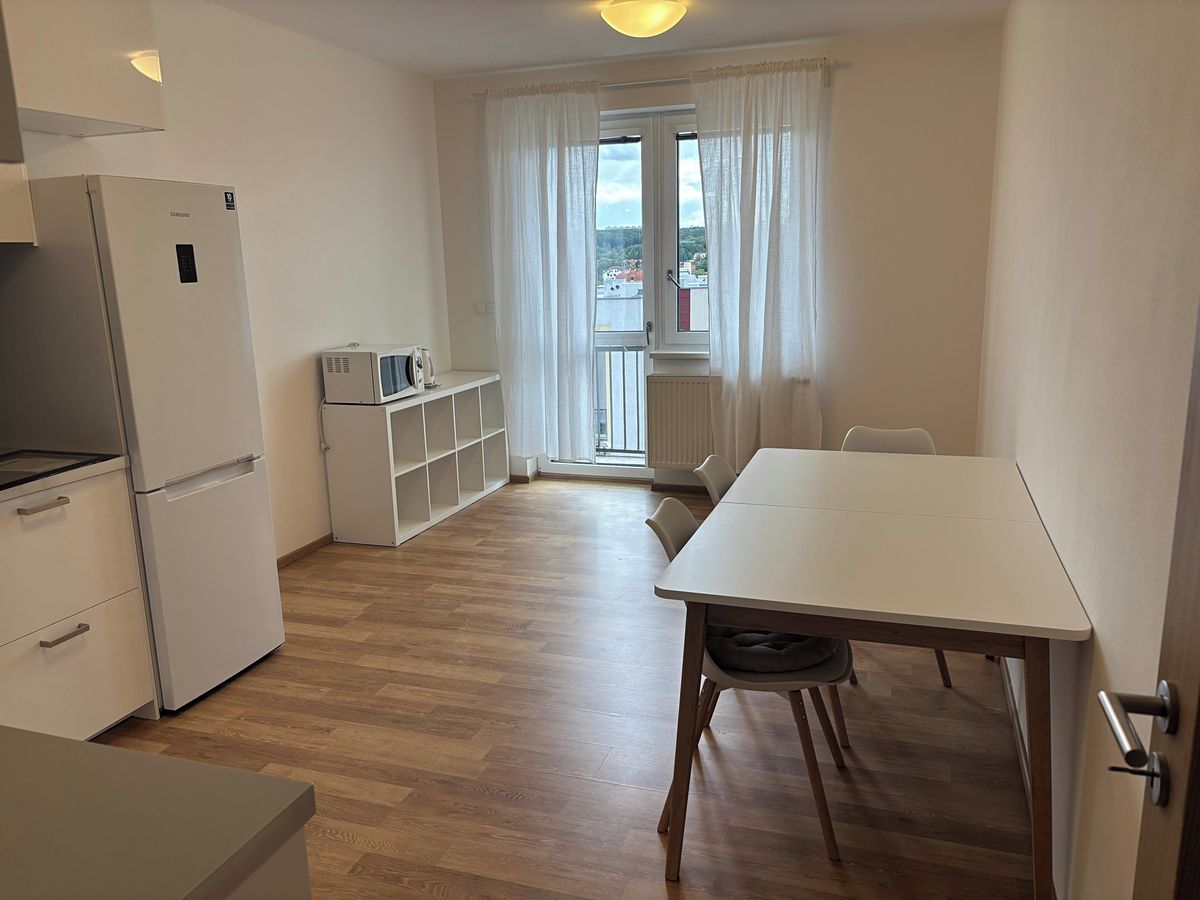 Pronájem bytu 2+kk 55 m² – fotografie 2