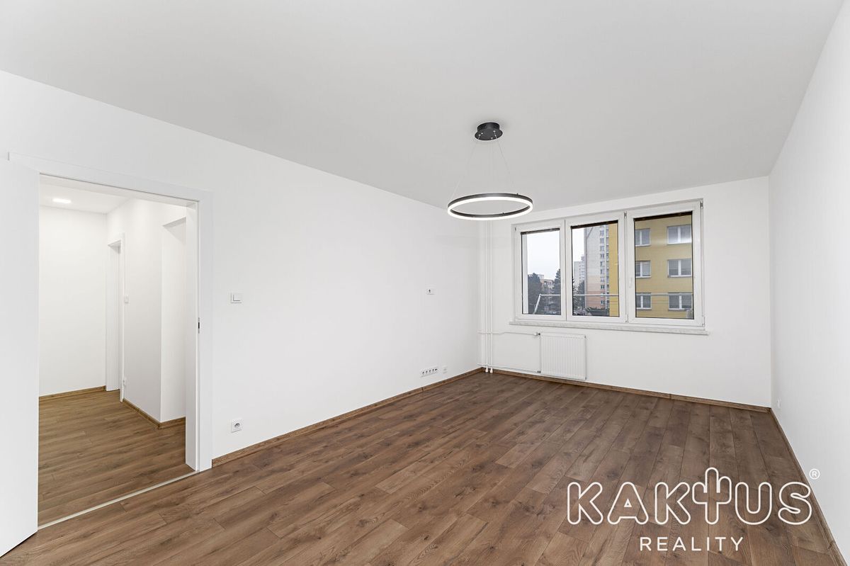 Pronájem bytu 1+1 39 m² – fotografie 4