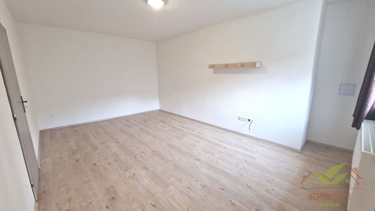 Pronájem bytu 2+kk 48 m² – fotografie 5