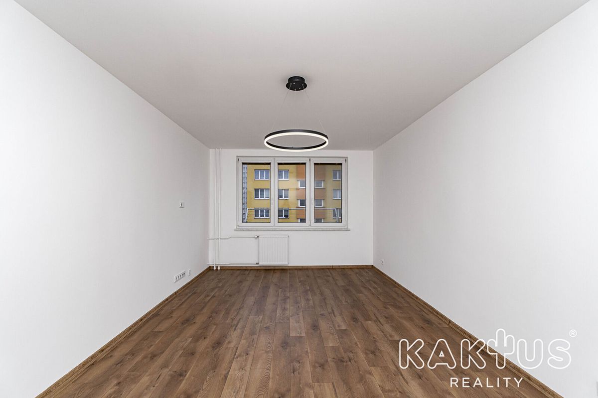 Pronájem bytu 1+1 39 m² – fotografie 3