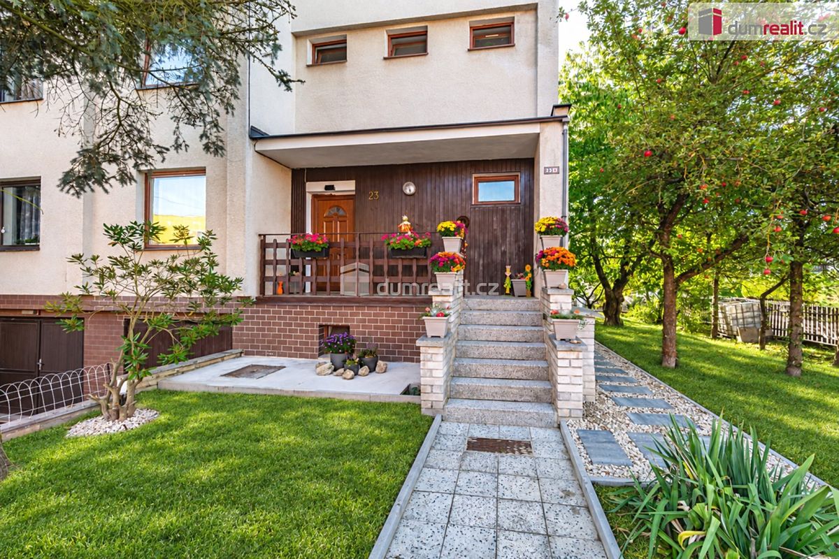 Prodej rodinného domu 150 m², pozemek 444 m², Cheb – fotka 1 z 3