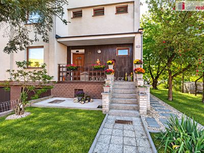 Prodej rodinného domu 150 m², pozemek 444 m²