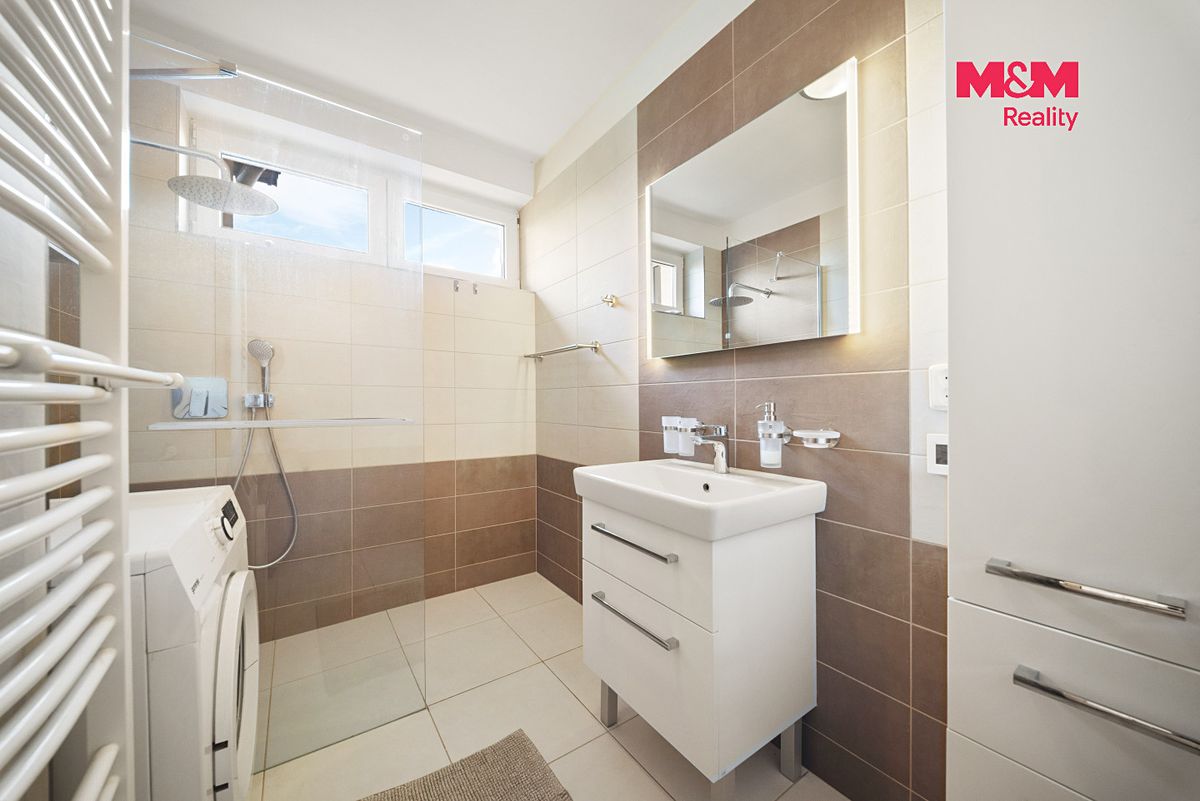 Prodej rodinného domu 148 m², pozemek 617 m² – fotografie 5