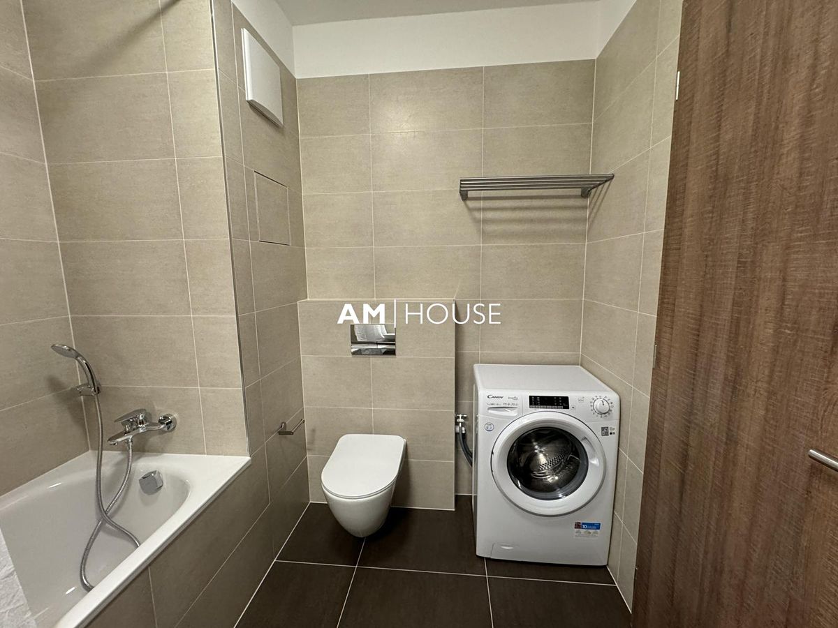 Pronájem bytu 2+kk 52 m² – fotografie 2