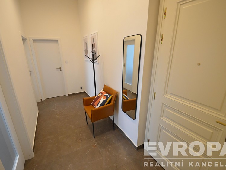 Квартира 2+kk в оренду, 55 м² (12 з 18)