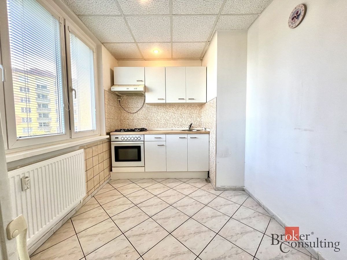 Prodej bytu 2+1 52 m², Chomutov – fotka 1 z 3
