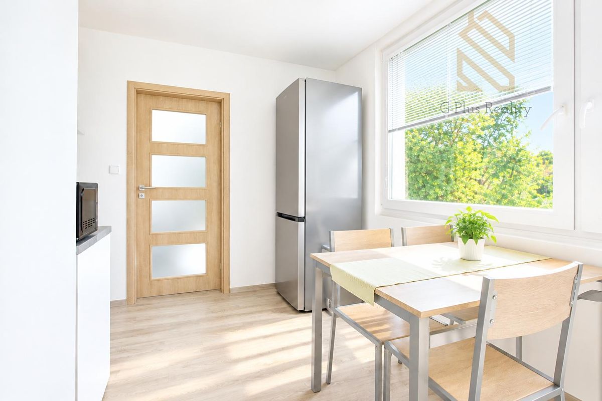 Prodej bytu 2+1 62 m² – fotografie 2