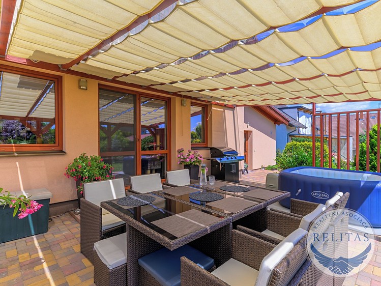 Prodej domu, 229 m² (10 z 32)