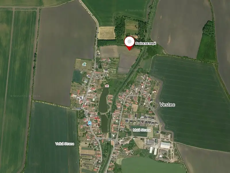Prodej pole 7581 m², Vestec – náhled fotky 2