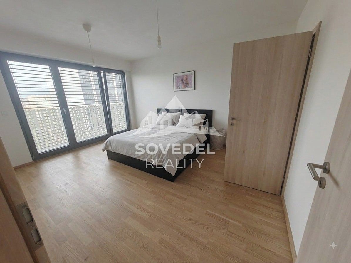 Pronájem bytu 3+kk 101 m² – fotografie 4