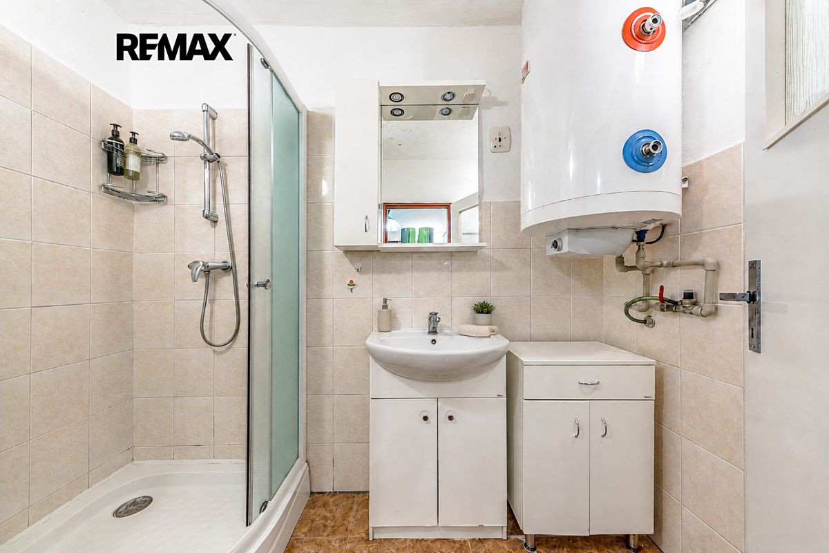 Prodej chalupy 103 m², pozemek 385 m² – fotografie 4