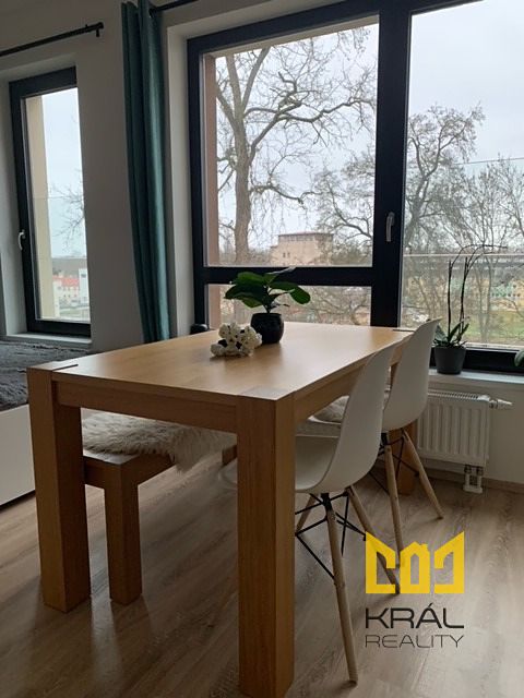Pronájem bytu 1+kk 41 m² – fotografie 2