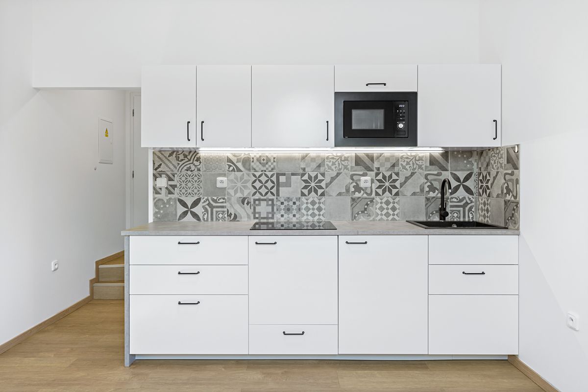 Pronájem bytu 1+kk 28 m² – fotografie 4